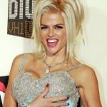 Anna Nicole Smith – The late Anna Nicole Smith was a stripper in Texas before becoming a Playboy Playmate and reality TV star.